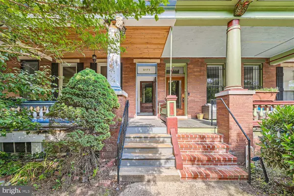 2713 N CALVERT ST, Baltimore, MD 21218