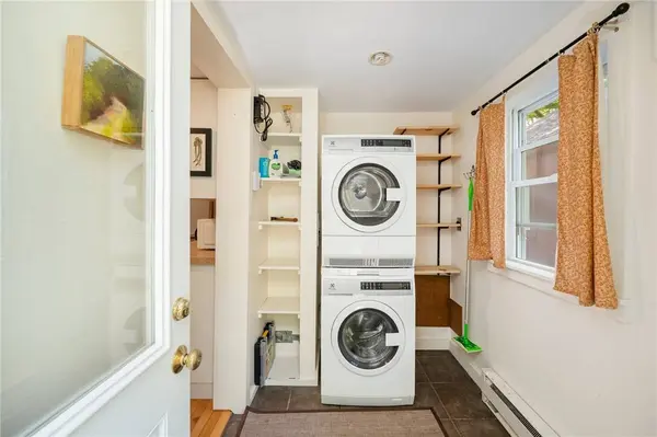 84 Elm ST, Upton, MA 01568