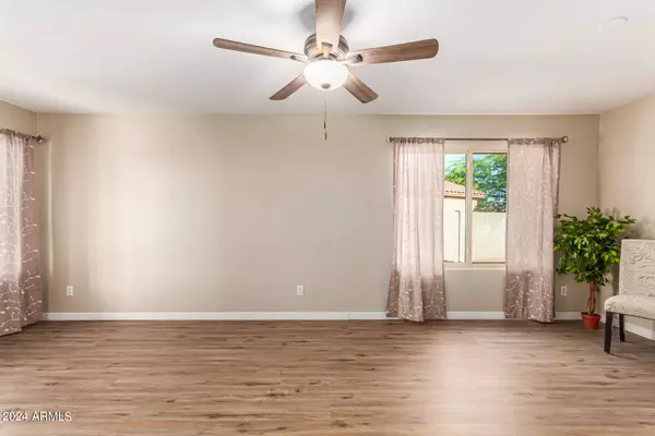 11255 E QUINTANA Avenue, Mesa, AZ 85212