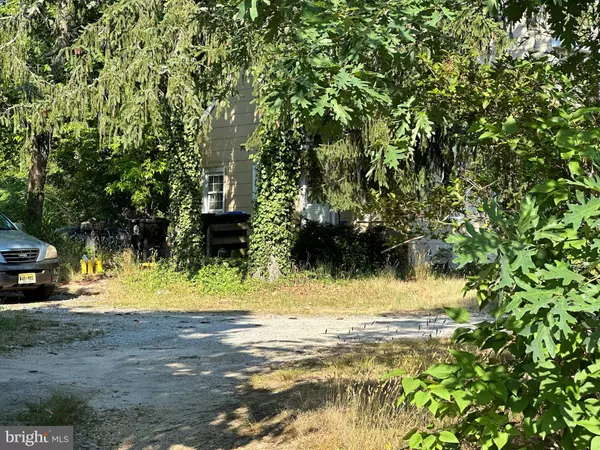 320 WHITE HORSE PIKE, Atco, NJ 08004