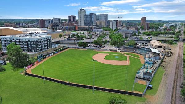 211 1st ST NE #302, Rochester, MN 55906