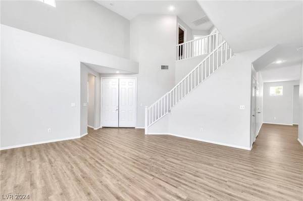 1327 Cadence Street, Henderson, NV 89052