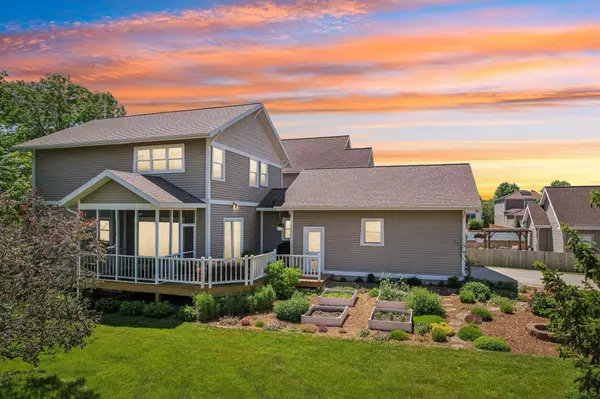 3156 Pleasant Street, Sun Prairie, WI 53590