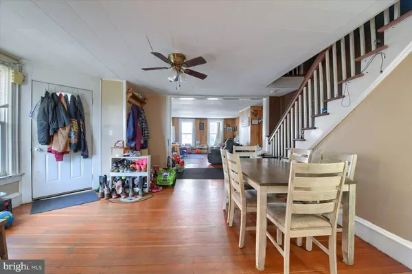 308 ORANGE ST, Mifflintown, PA 17059