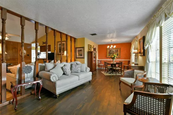 10703 Sagegreen DR, Houston, TX 77089