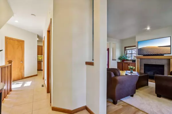 3156 Pleasant Street, Sun Prairie, WI 53590