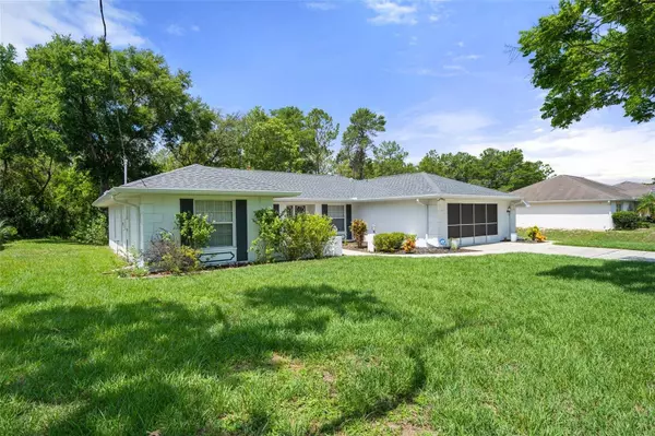 2555 RIM DR, Spring Hill, FL 34609