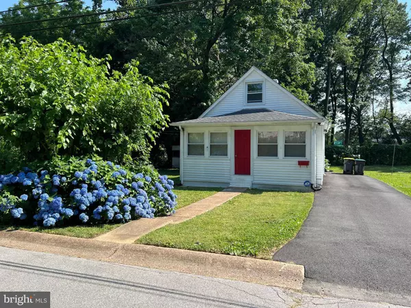 413 11TH ST, New Castle, DE 19720