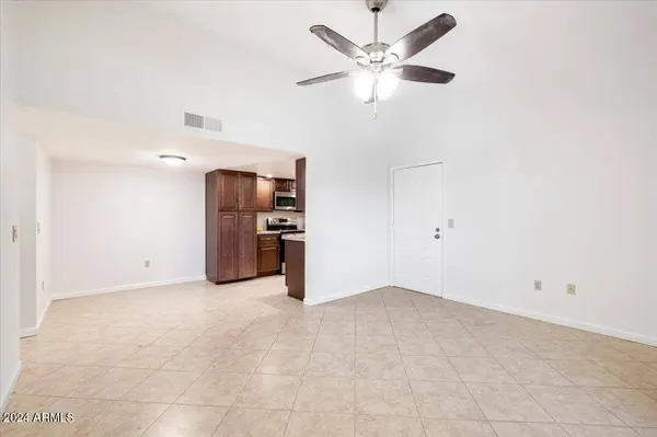 461 W HOLMES Avenue #361, Mesa, AZ 85210