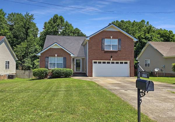 1885 Sage Meadow Ln, Clarksville, TN 37040