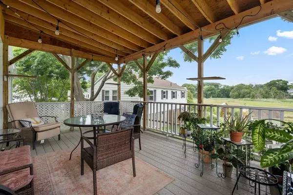 61 Princess Eve Dr, Quincy, MA 02169