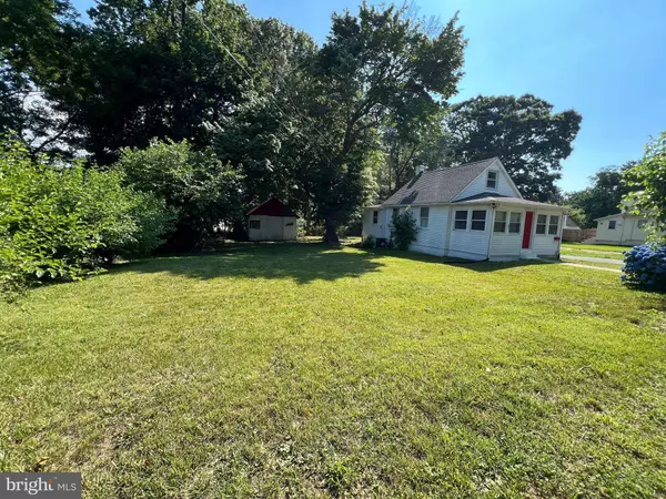 413 11TH ST, New Castle, DE 19720