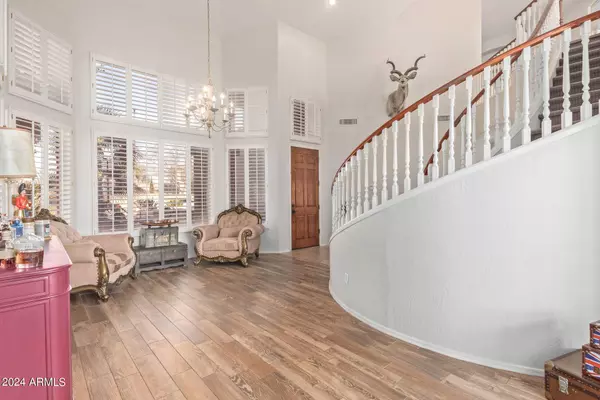 2129 S SAILORS Way, Gilbert, AZ 85295