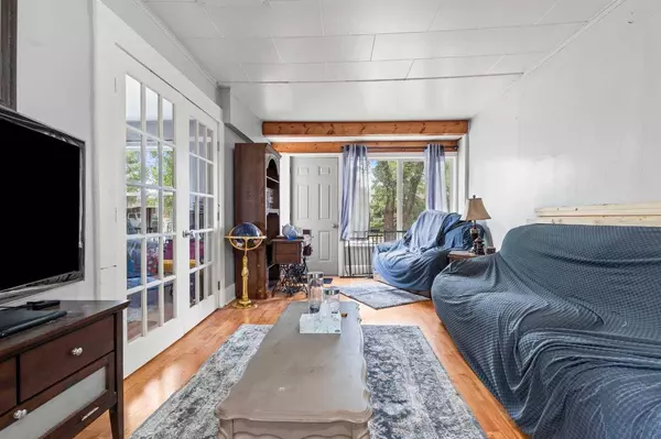 2412 20 ST, Nanton, AB T0L 1R0