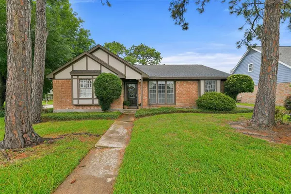 10703 Sagegreen DR, Houston, TX 77089