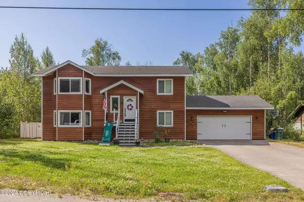 7100 W Gladstone LN, Wasilla, AK 99654