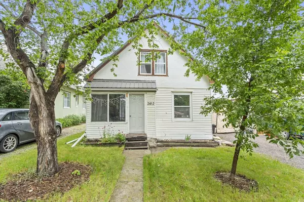 2412 20 ST, Nanton, AB T0L 1R0