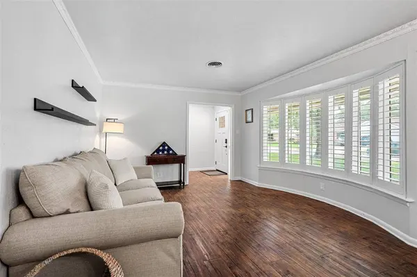 436 Fieldwood Terrace, Hurst, TX 76053