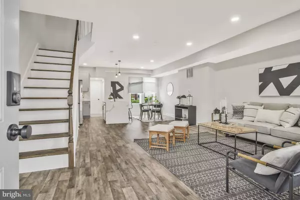 633 LINNARD ST, Baltimore, MD 21229