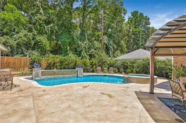 20222 Powerscourt DR, Humble, TX 77346