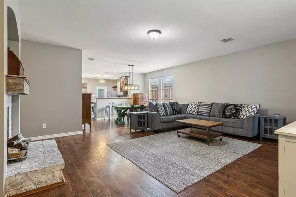 2644 Winterberry Lane, Little Elm, TX 75068