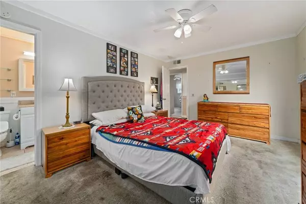 6453 Tokelau ST, Cypress, CA 90630