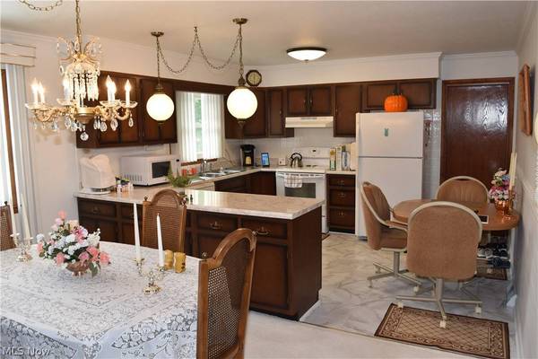 154 Crisswill RD, St. Clairsville, OH 43950