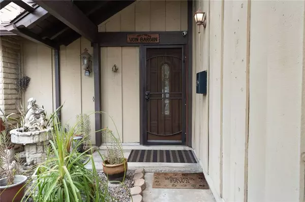 6453 Tokelau ST, Cypress, CA 90630