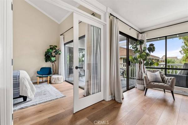 7 Edgewater #84, Irvine, CA 92604