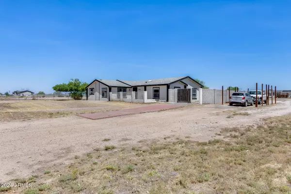 30934 W PORTLAND Street, Buckeye, AZ 85396