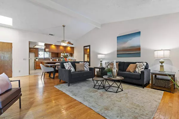 449 Cedar River WAY, Sacramento, CA 95831