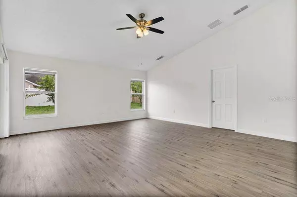 5585 WILLOW BEND TRL, Kissimmee, FL 34758