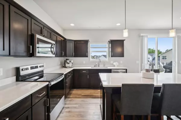 438 N Sugar Maple Lane, Verona, WI 53593