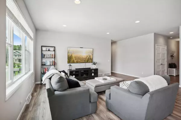 438 N Sugar Maple Lane, Verona, WI 53593