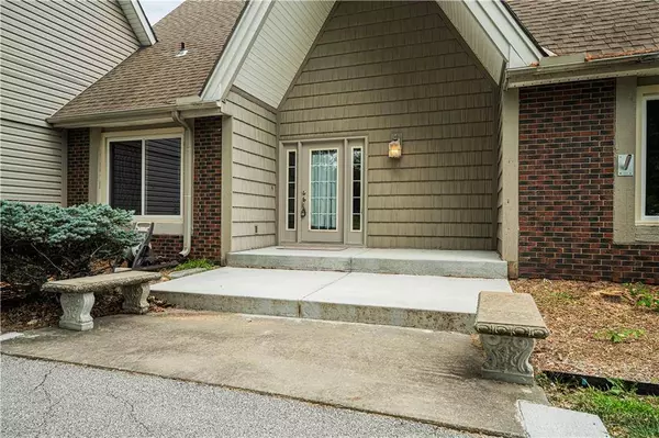 20195 S Countryview DR, Spring Hill, KS 66083