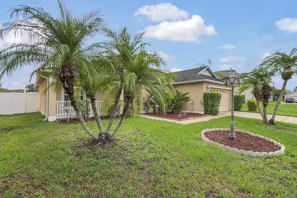 5585 WILLOW BEND TRL, Kissimmee, FL 34758