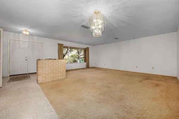 549 Pocahontas Drive, Fort Walton Beach, FL 32547