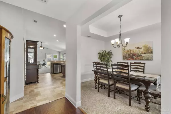 5094 Carley Ct, Milton, FL 32583