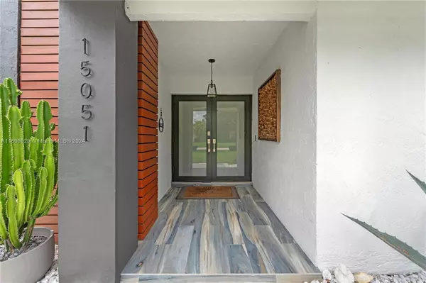 15051 SW 166th St, Miami, FL 33187