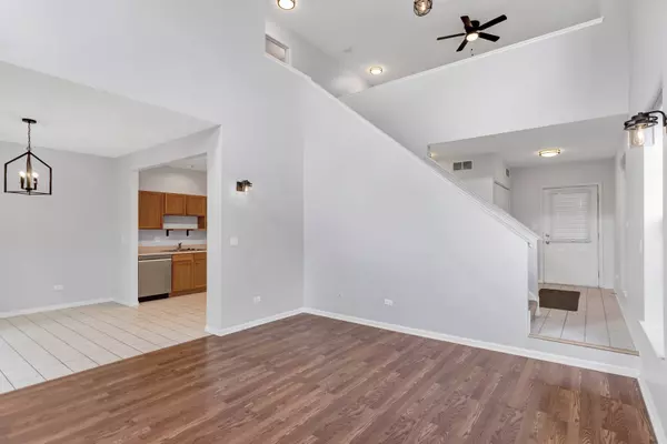 1481 Keystone CT, Elgin, IL 60120