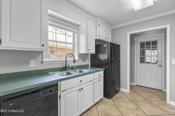 127 Holmar Drive, Brandon, MS 39047