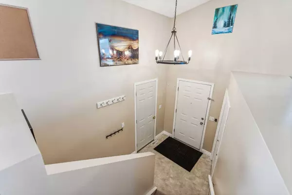 134 Meadowpark DR, Carstairs, AB T0M 0N0