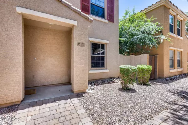 2576 E MEGAN Street, Gilbert, AZ 85295
