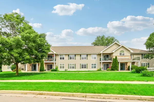 201 Kearney Way #201, Waunakee, WI 53597