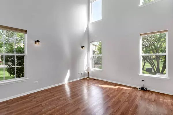 1481 Keystone CT, Elgin, IL 60120