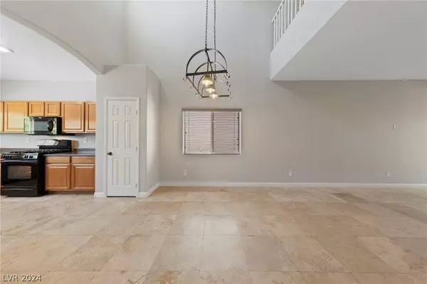 2438 Belt Buckley Drive, Henderson, NV 89002