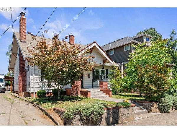 6807 N AMHERST ST, Portland, OR 97203