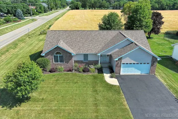 210 Legner ST, Leland, IL 60531