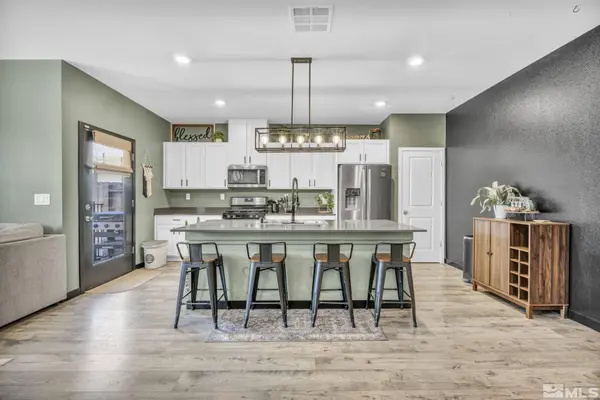 1357 Hickory Tree Drive, Sparks, NV 89436