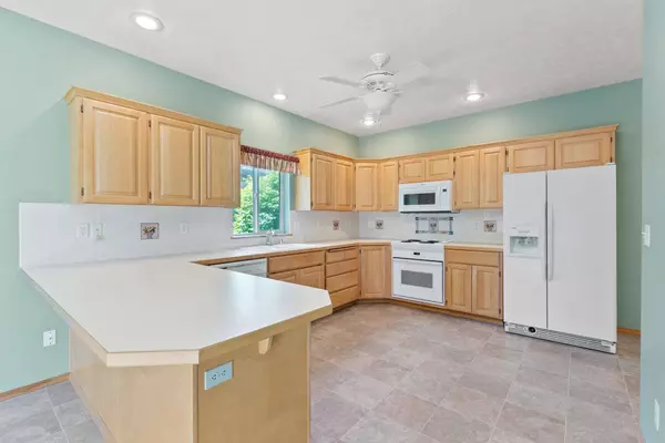 5609 S Hogan Ln, Spokane, WA 99223